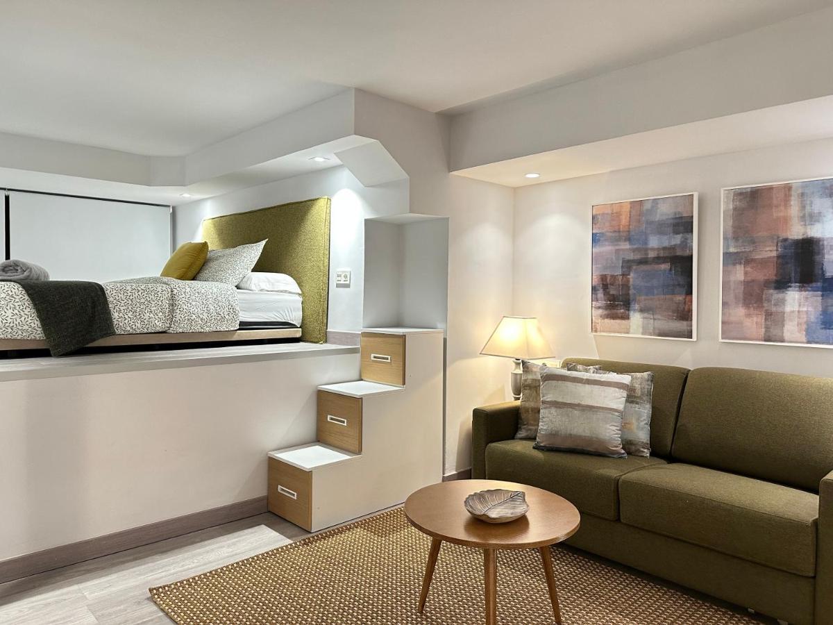 Suites 18 - Hostatel Γρανάδα Εξωτερικό φωτογραφία